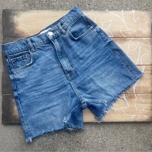 Zara High Rise Bermuda Jean Shorts Size 2